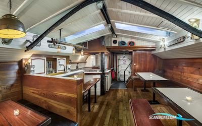 Tjalk Woonschip, Bedrijfsschip Live a board / Riverboat 1901, with Mercedes engine, The Netherlands