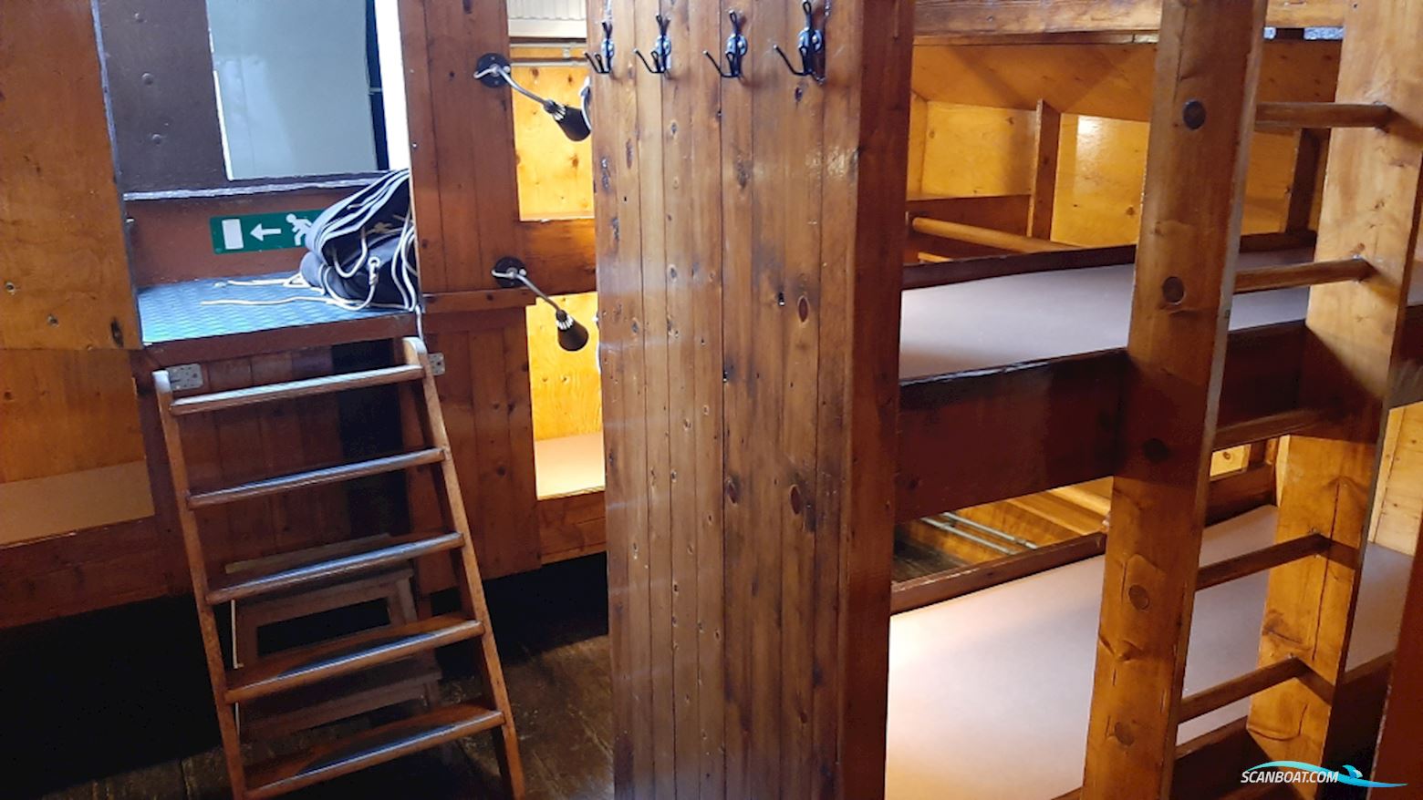 Tjalk Woonschip ex Charter