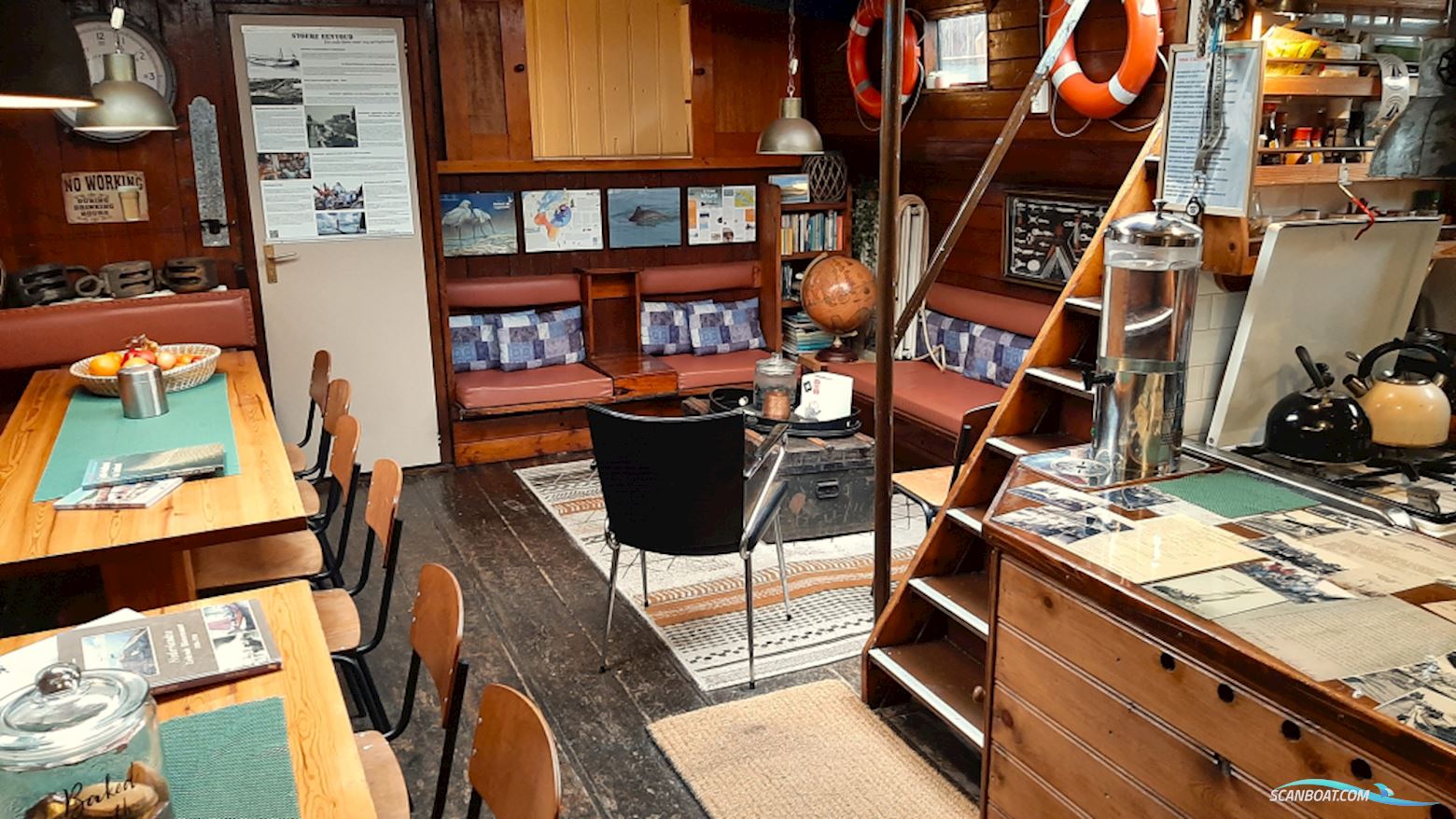 Tjalk Woonschip ex Charter