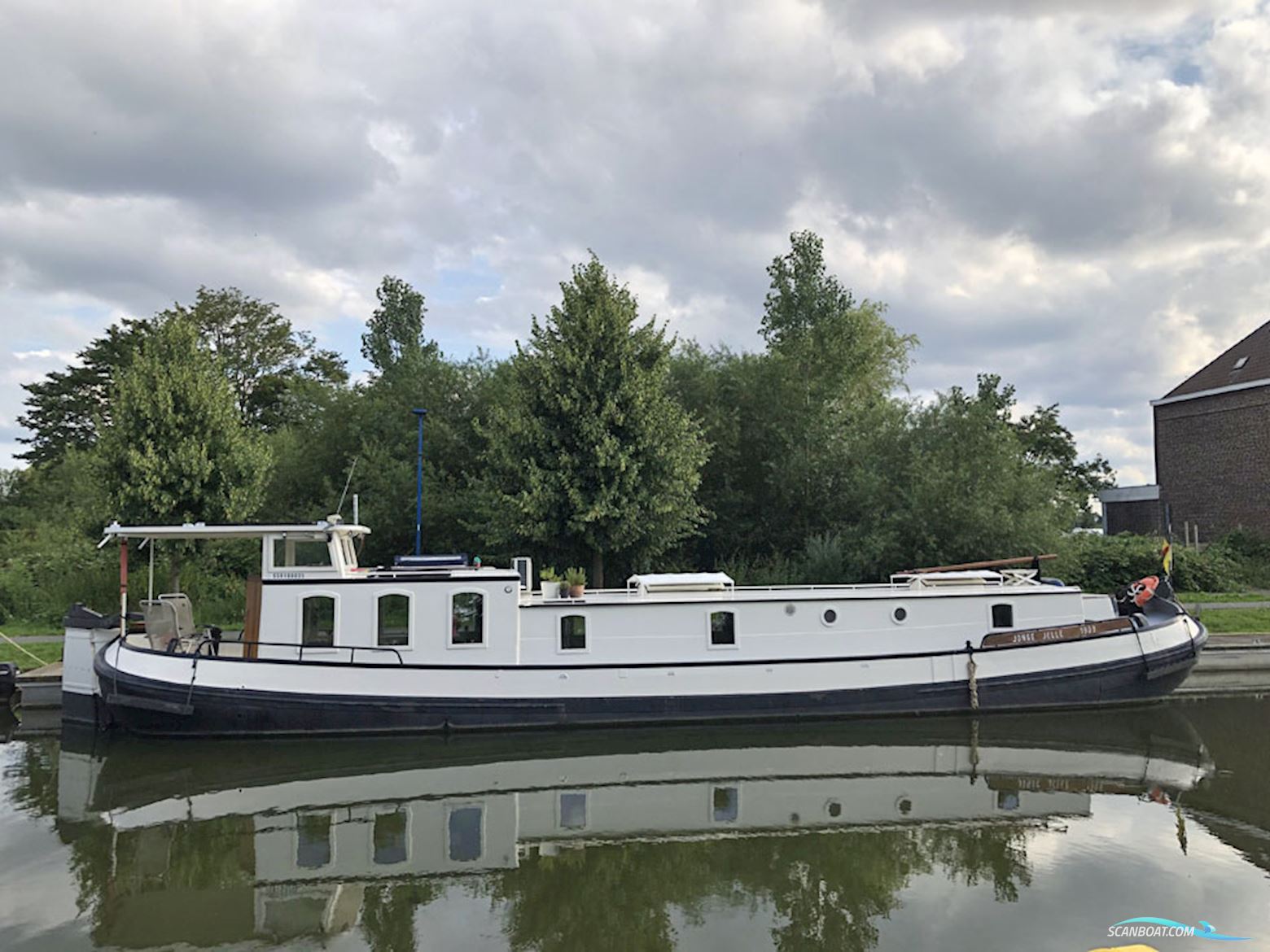 Varend Woonschip Skutsje 17.12