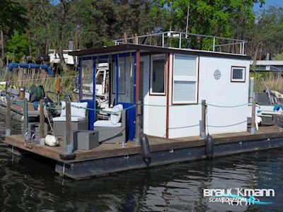 Werft Plaue Hausboot Live a board / Riverboat 2022, with Selva engine, Germany