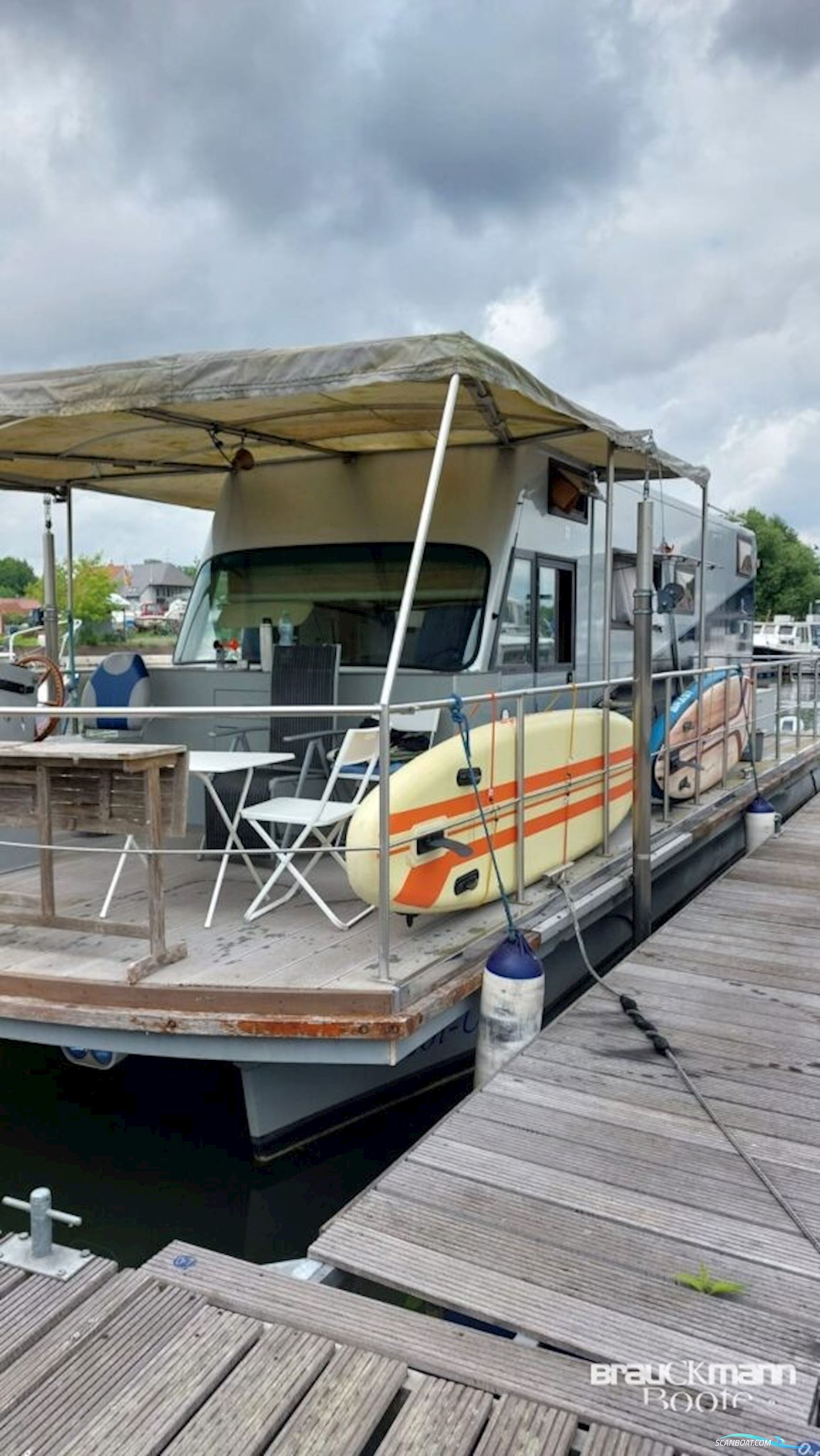 Werft Plaue Torpedo Live a board / Riverboat 2000, with Honda engine, Germany