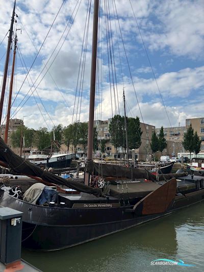 Zeilend Woonschip Woonschip Met Vaste Ligplaats Live a board / Riverboat 1916, with Daf engine, The Netherlands
