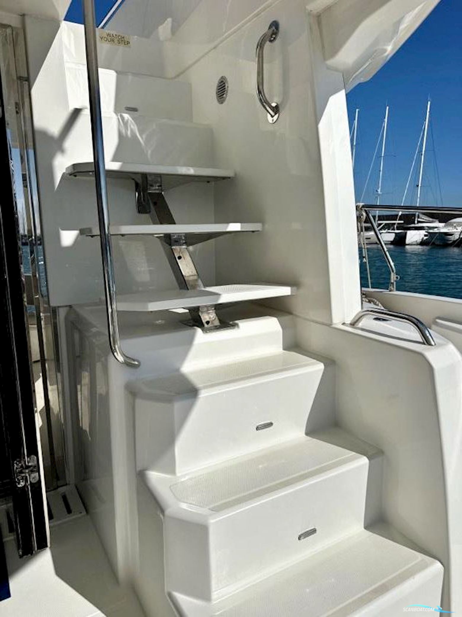 Aquila 54 Yacht