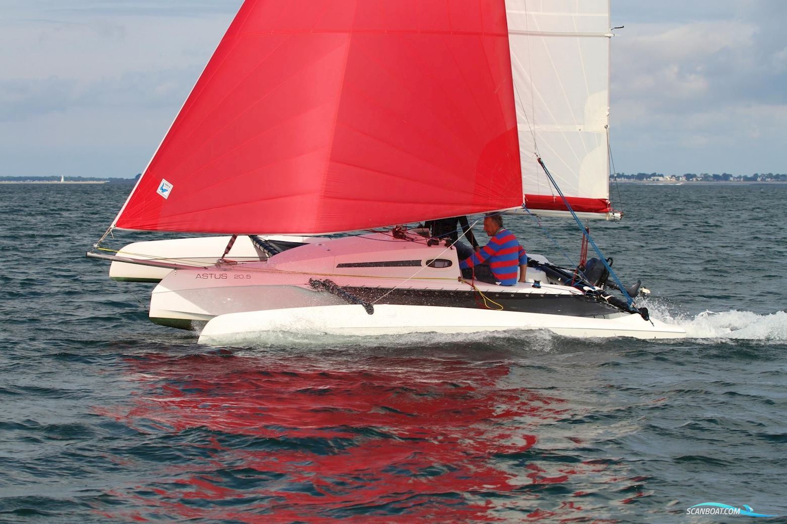 Astus 20.5 Trimaran