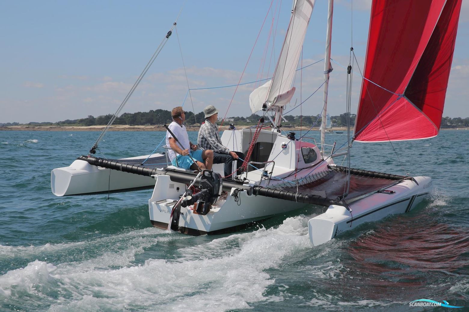 Astus 22.5 Trimaran