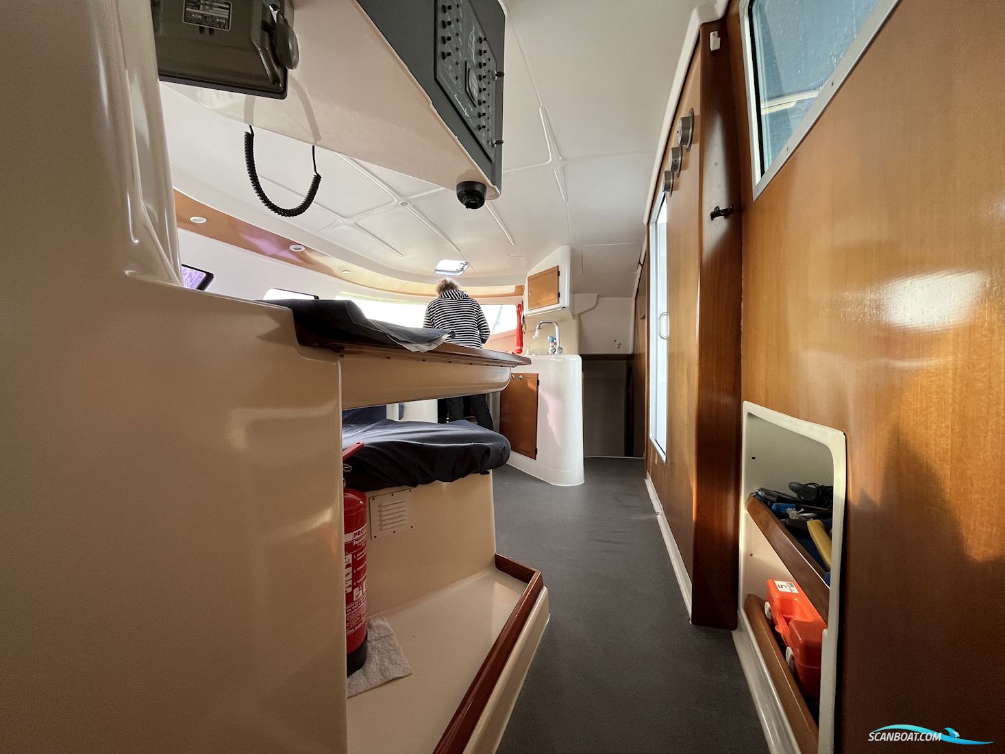 Athena38 Fountaine Pajot