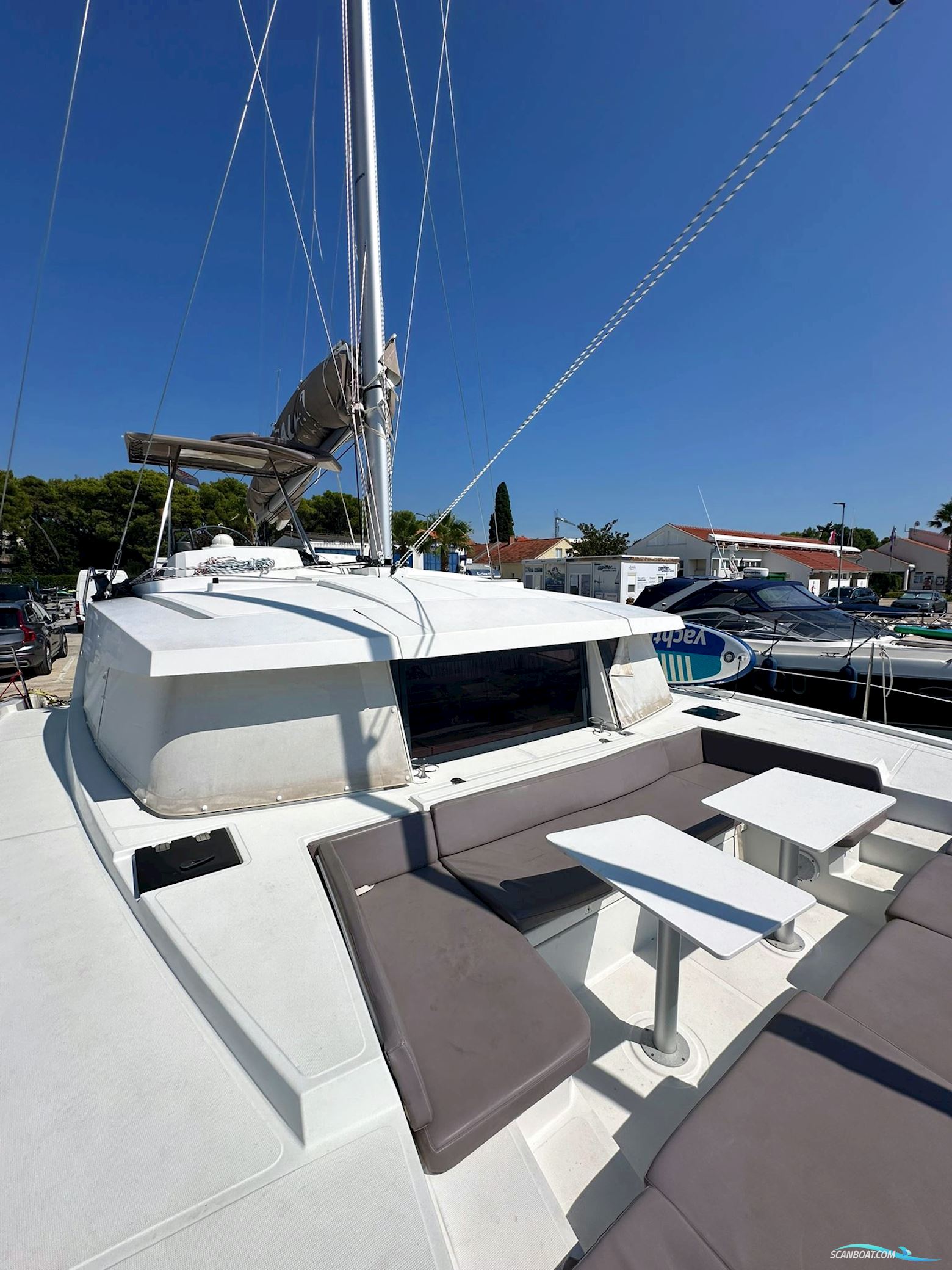 Bali 4.1 2x40hp Yanmar diesel