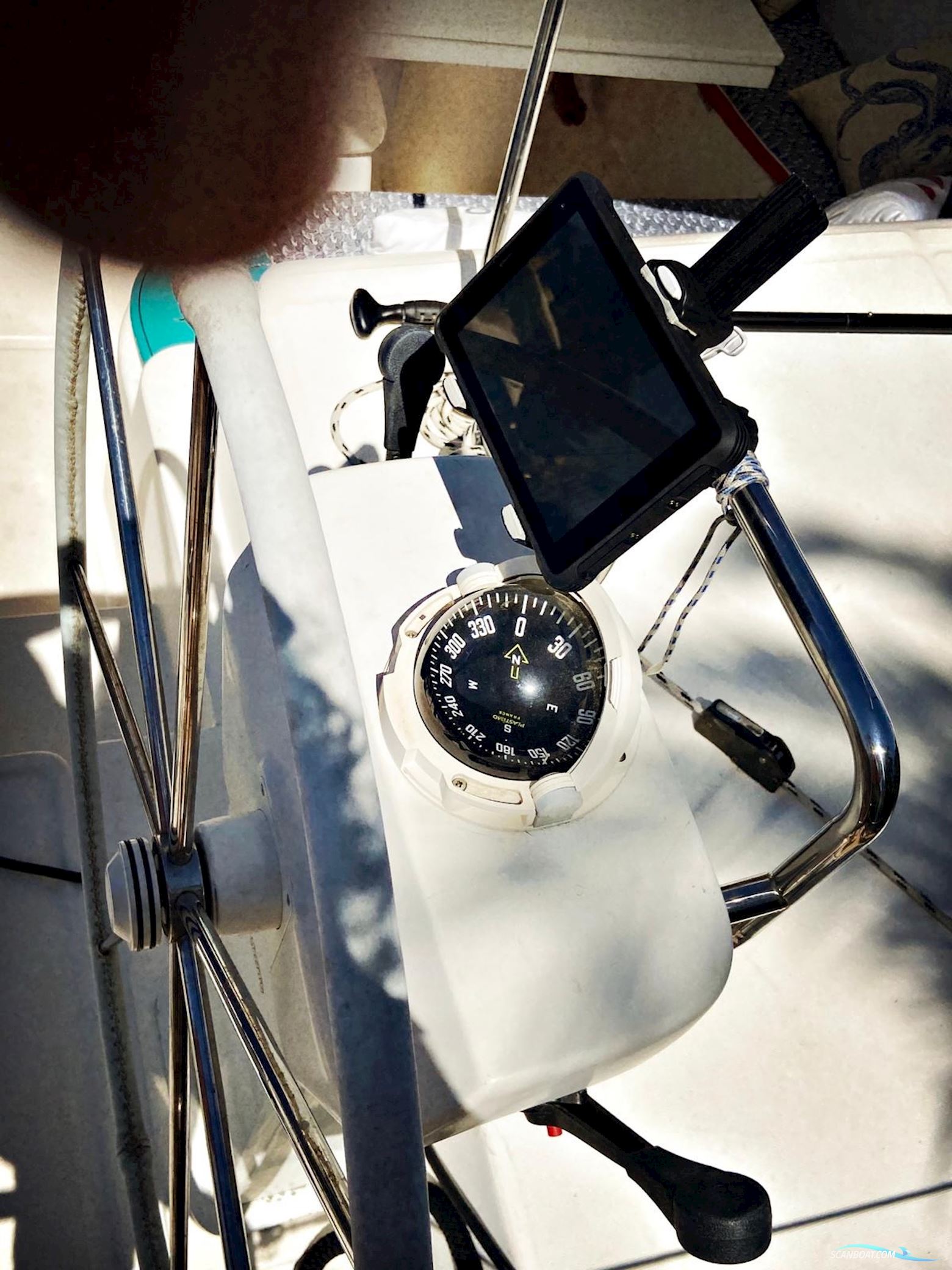 Bavaria Nautitech 47