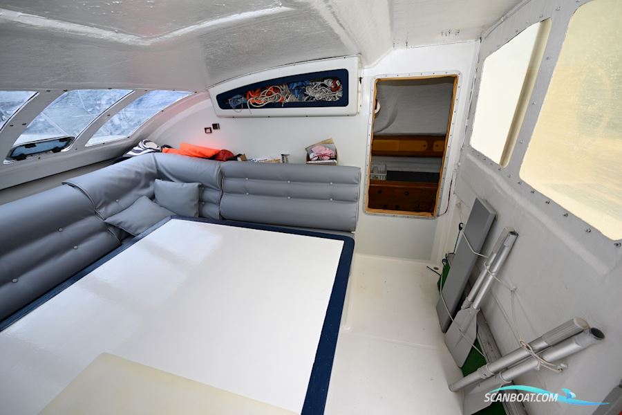 Beneteau Blue II Catamaran