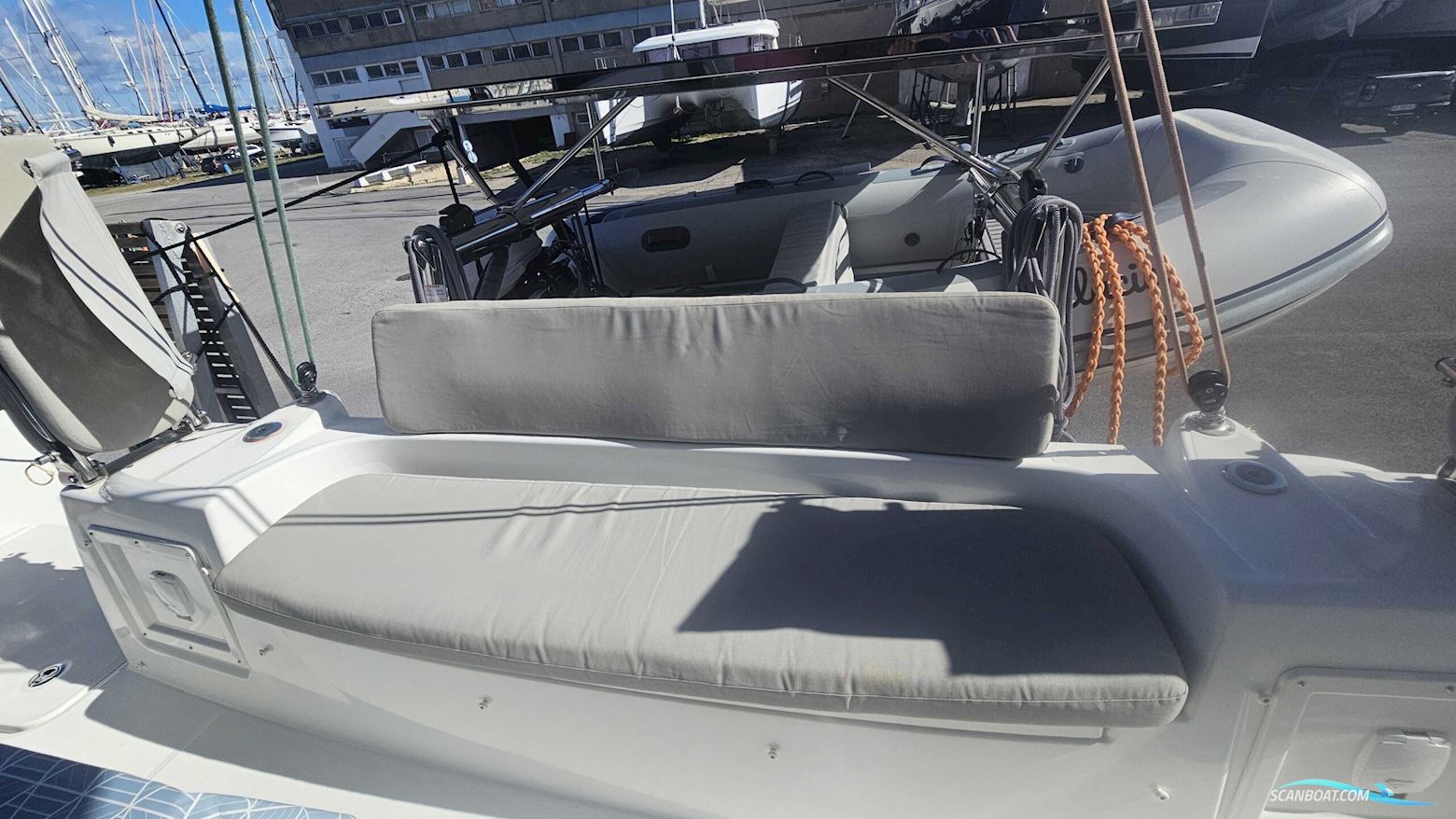 Beneteau Excess 11