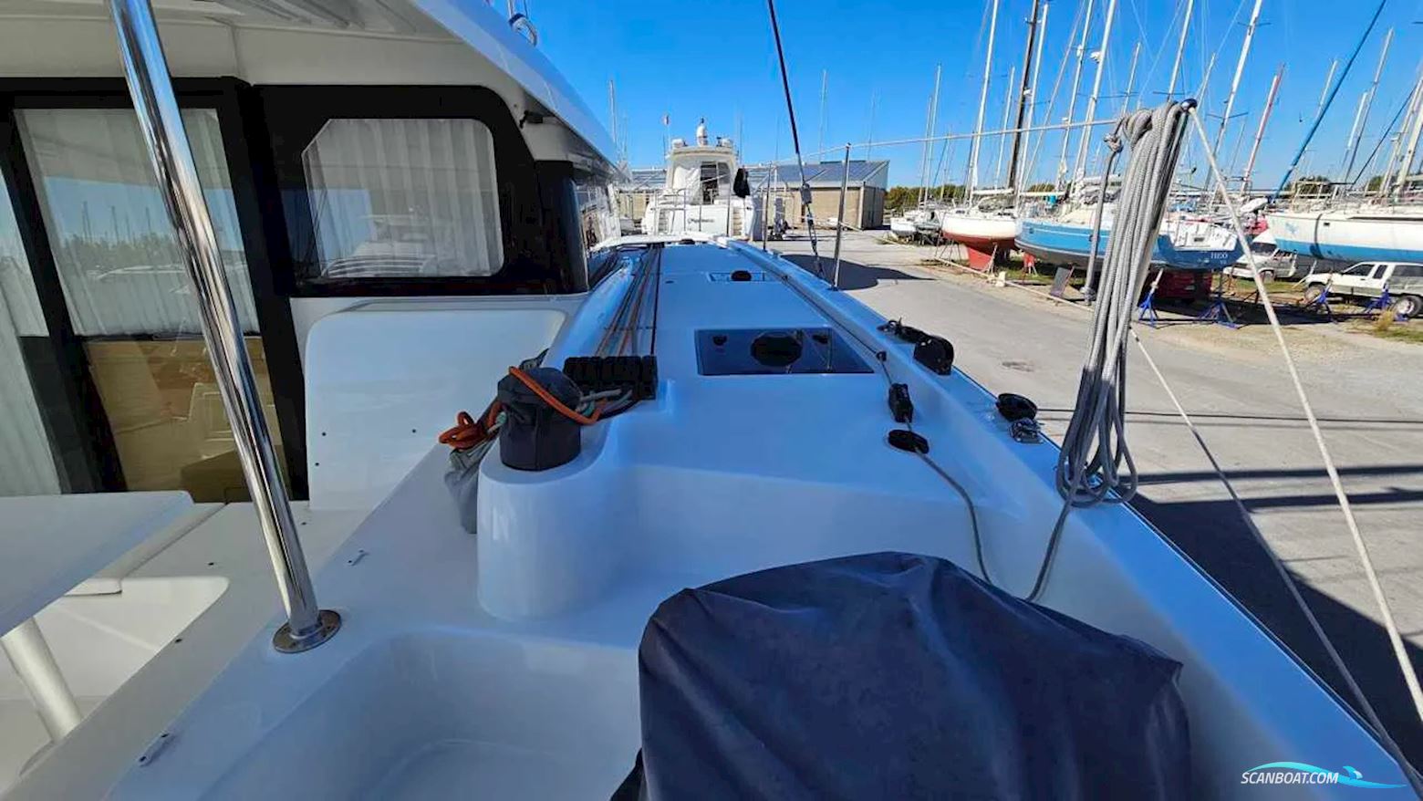 Beneteau Excess 11
