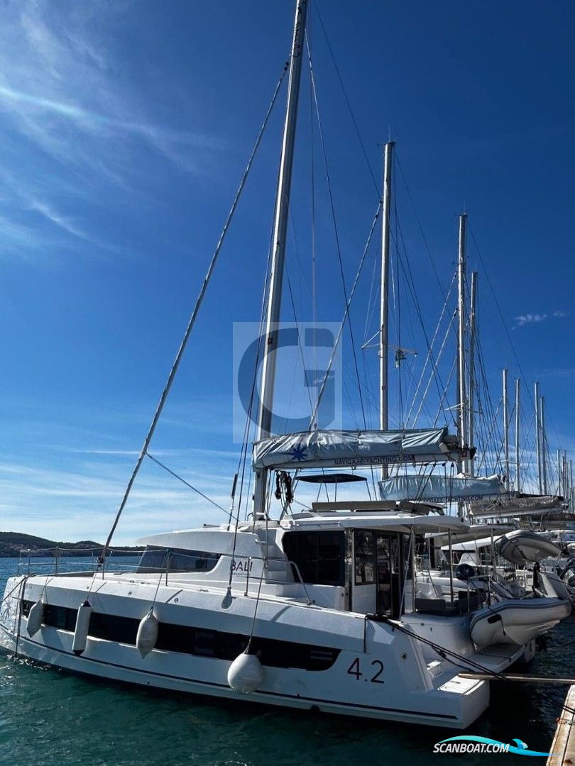 Catana Bali 4.2