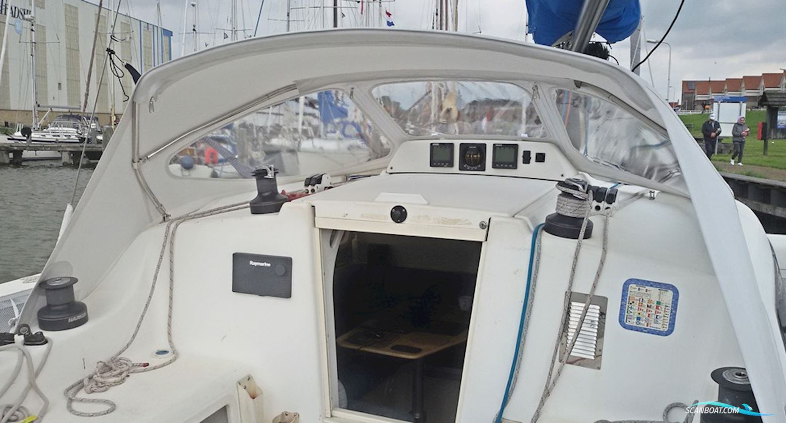 Corsair 36 folding trimaran