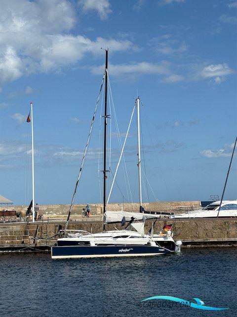 Dragonfly 28 Sport Mehrrumpfboot 2013, mit Hoda motor, Deutschland