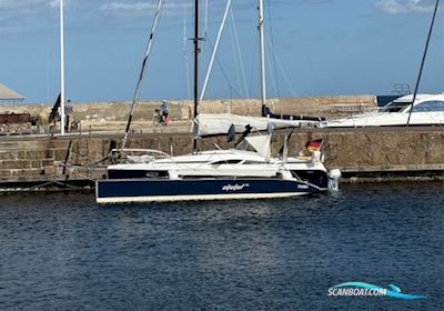 Dragonfly 28 Sport Mehrrumpfboot 2013, mit Hoda motor, Deutschland