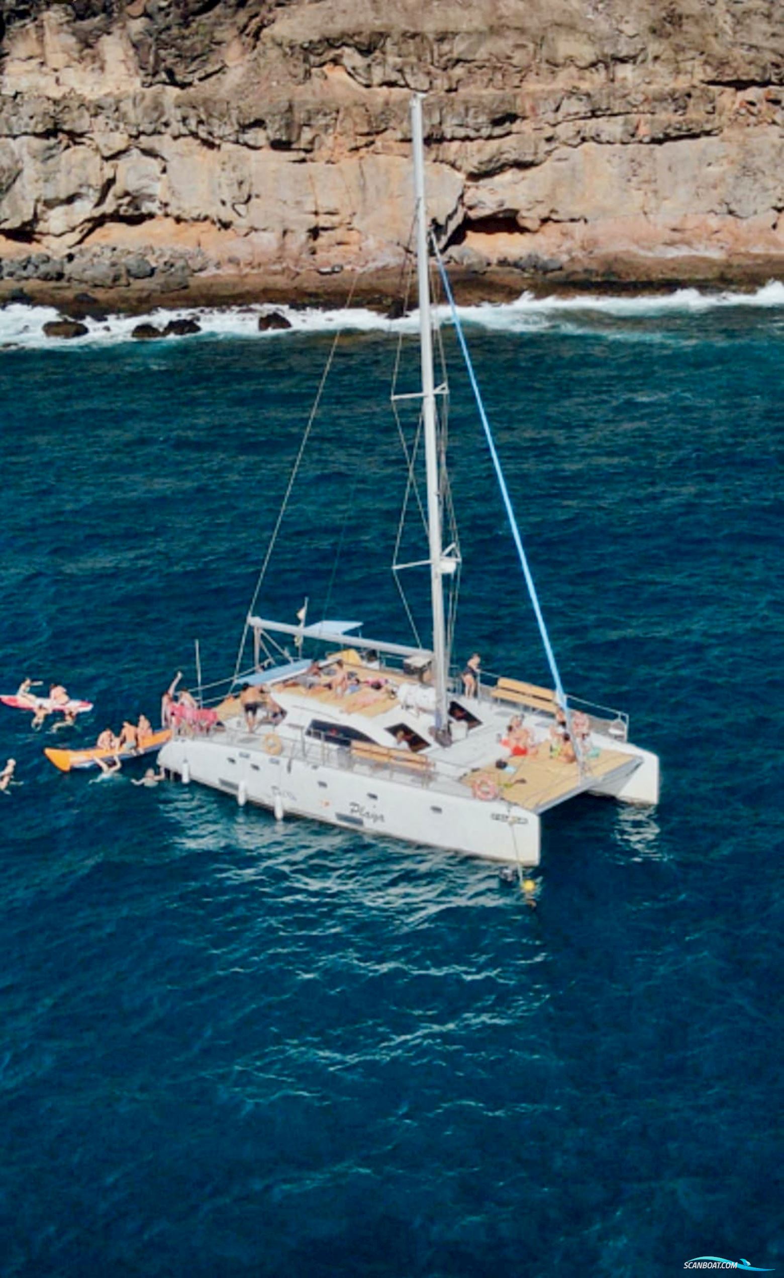 Dufour Yachts Nautitech 475