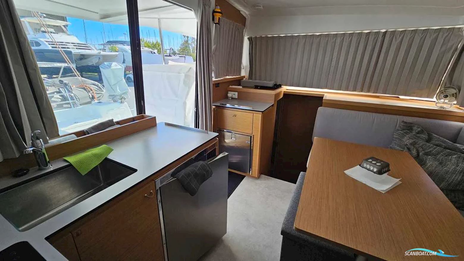 Excess Catamarans Excess 11
