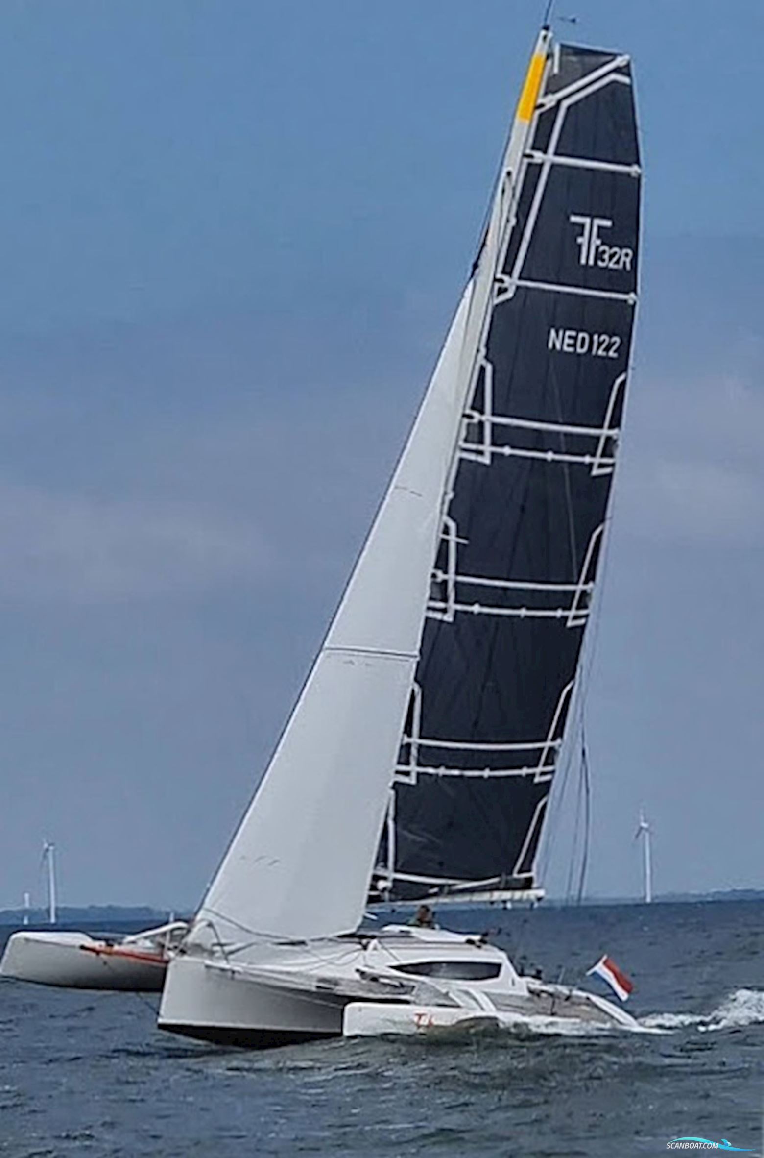 Farrier F32R-S Folding Trimaran Mehrrumpfboot 2018, mit Yamaha FT9.9 motor, Niederlande