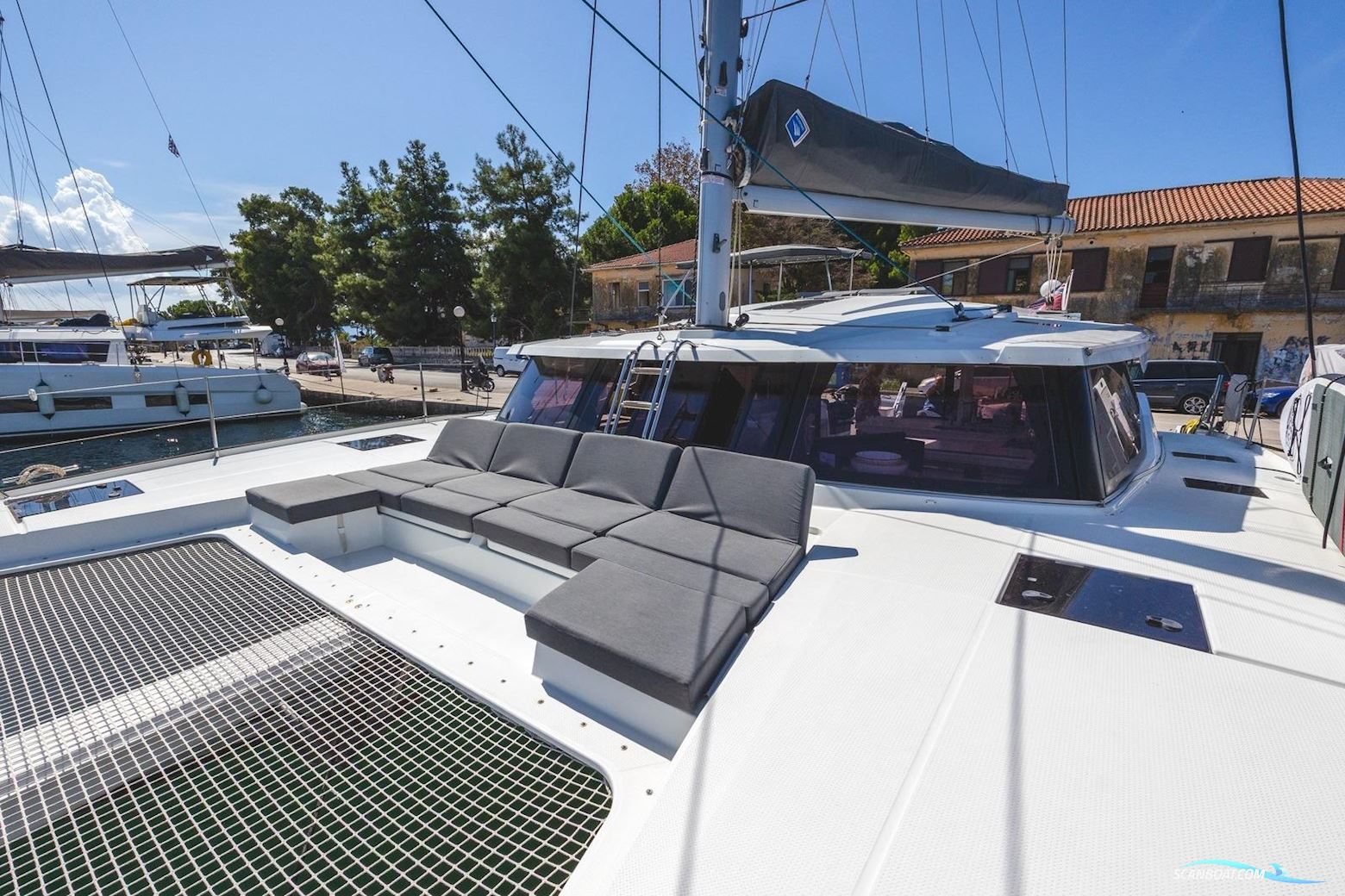 Fountaine Pajot Astrea 42 Catamaran