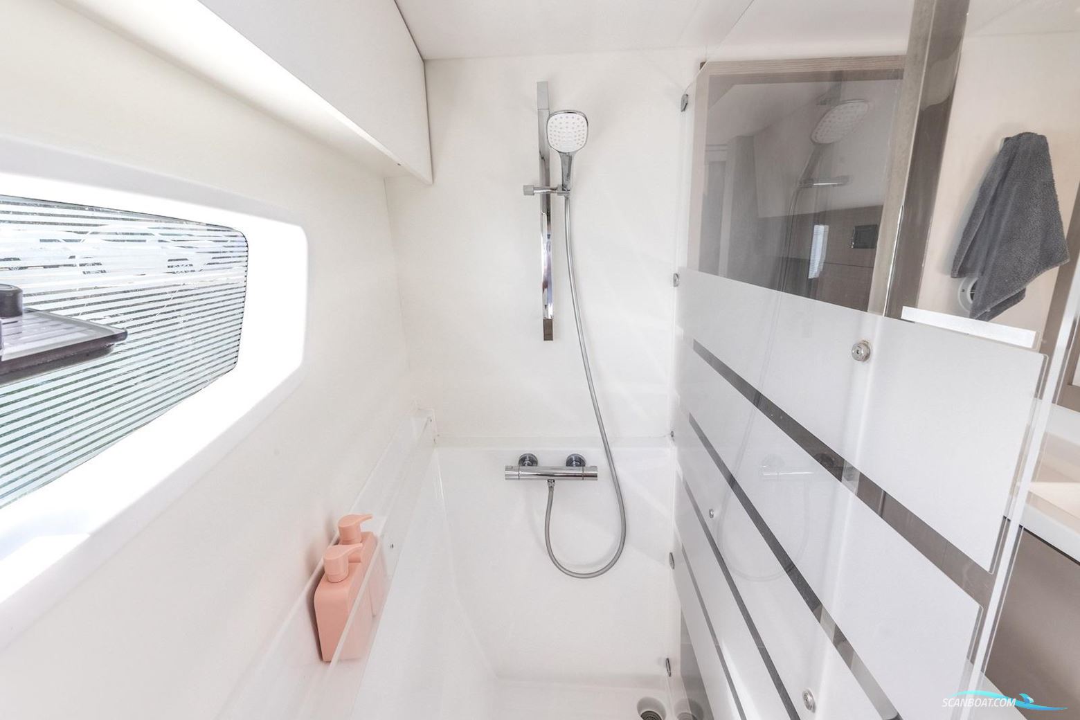 Fountaine Pajot Astrea 42 Catamaran