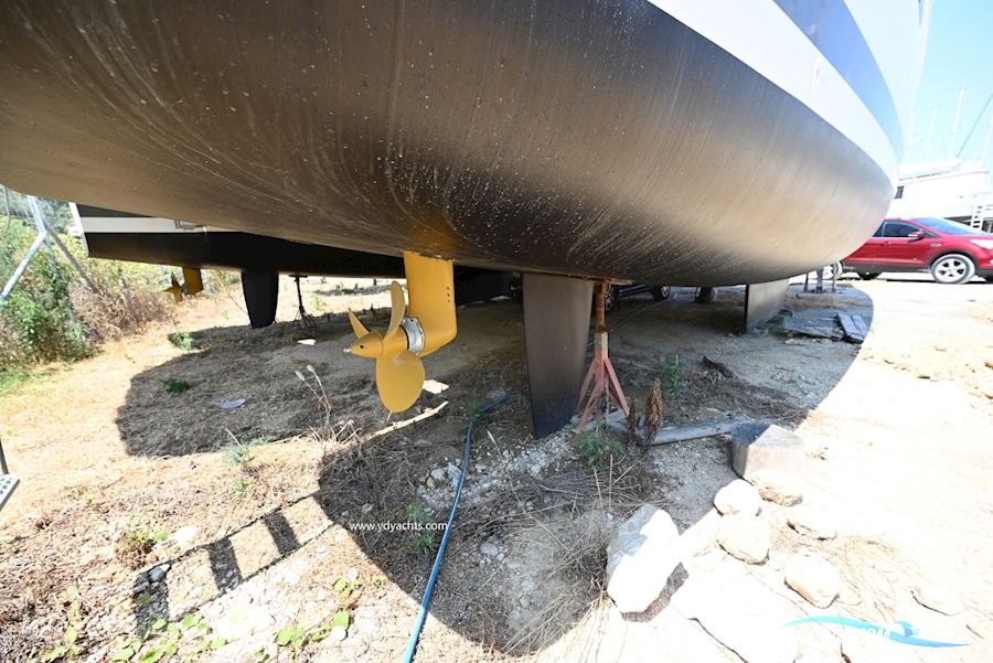 Fountaine Pajot Astrea 42