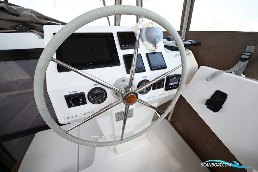 Fountaine Pajot Astrea 42