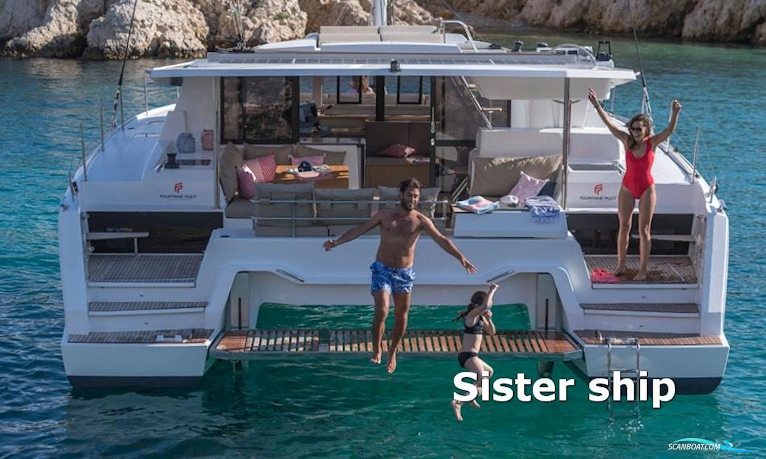 Fountaine Pajot Astrea 42