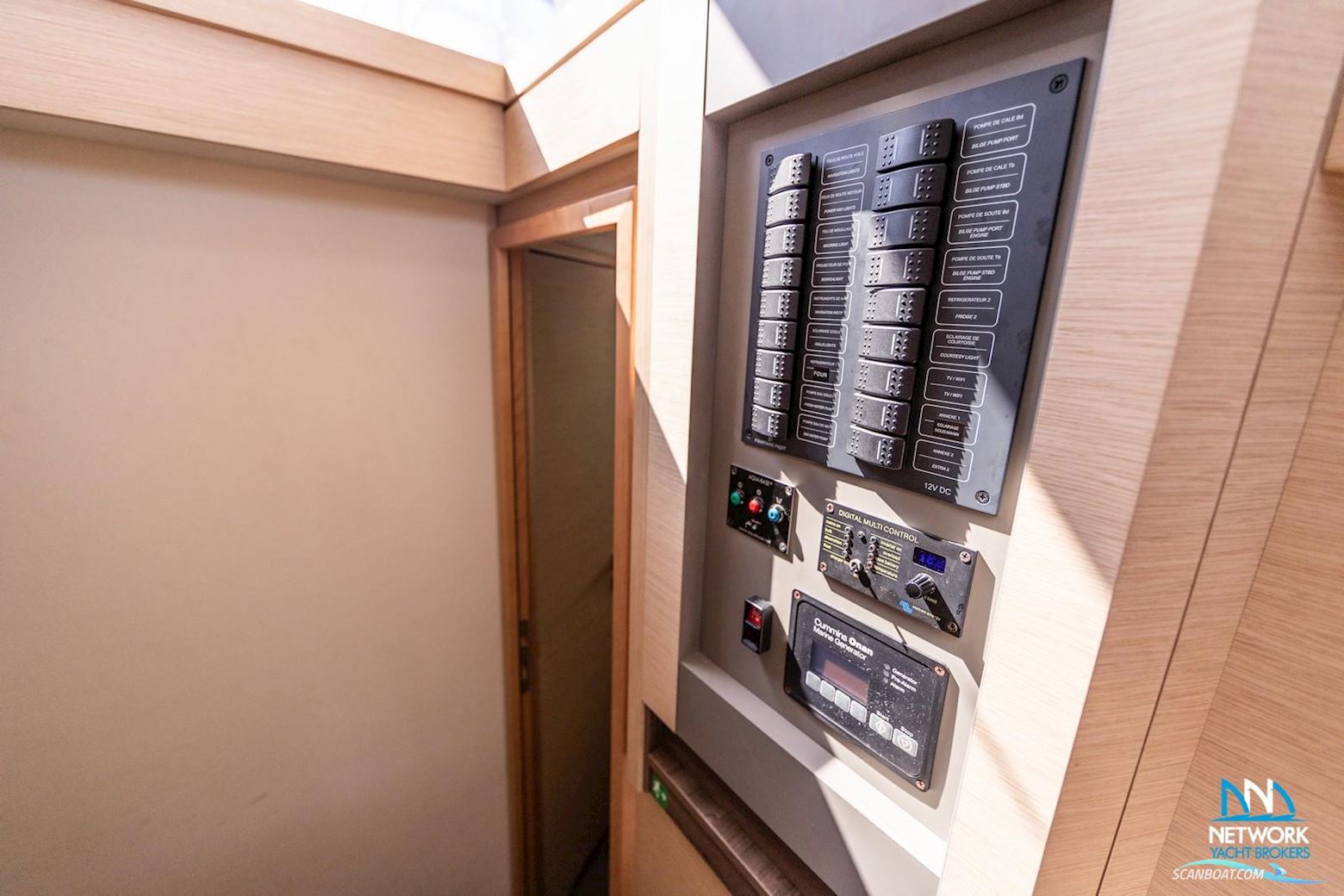 Fountaine Pajot Astrea 42