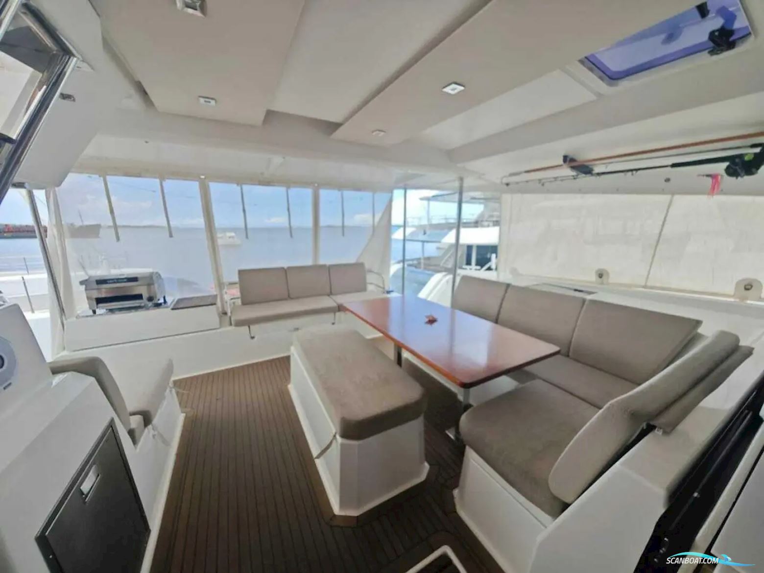 Fountaine Pajot Astrea 42