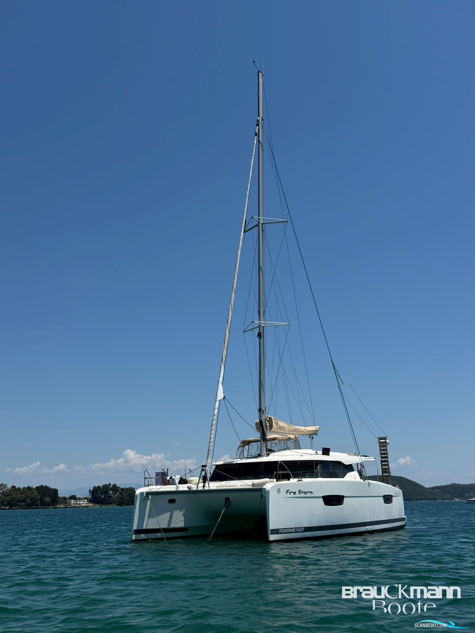 Fountaine Pajot Astrea 42