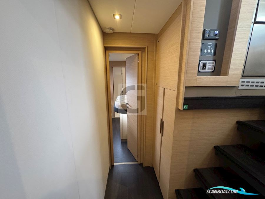 Fountaine Pajot Aura 51