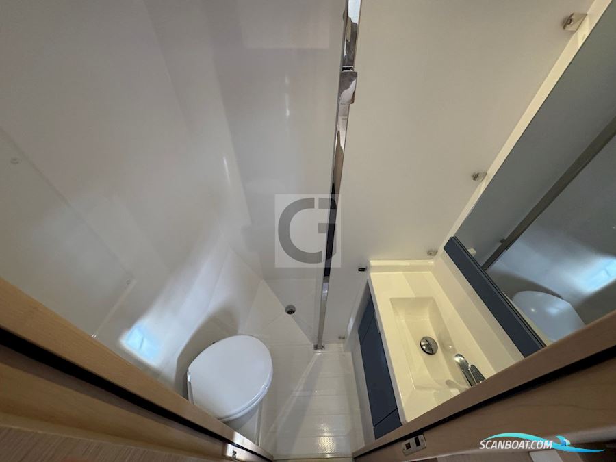 Fountaine Pajot Aura 51