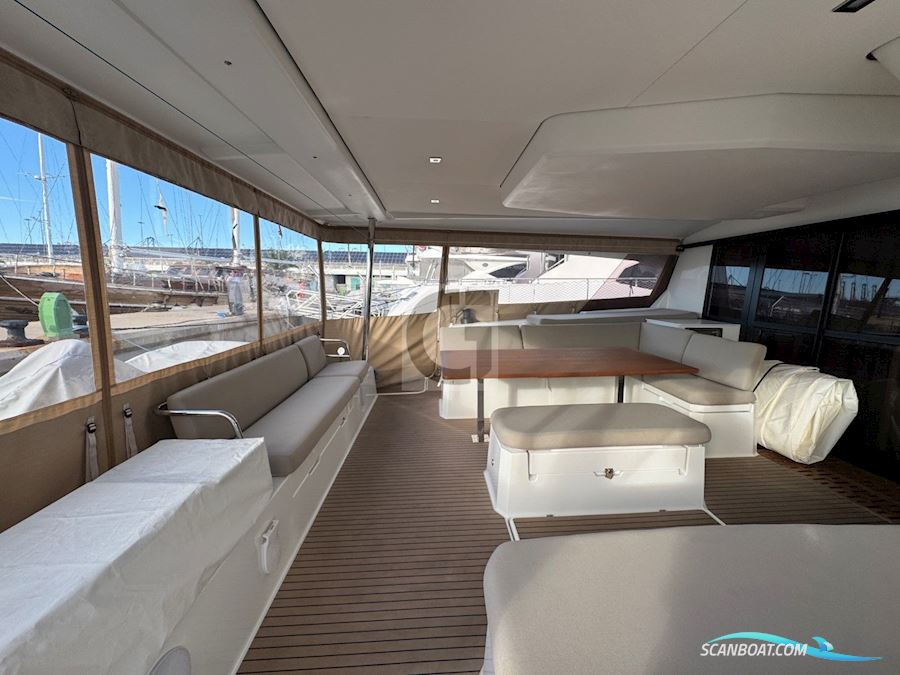 Fountaine Pajot Aura 51