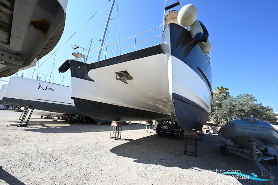 Fountaine Pajot Cumberland 46