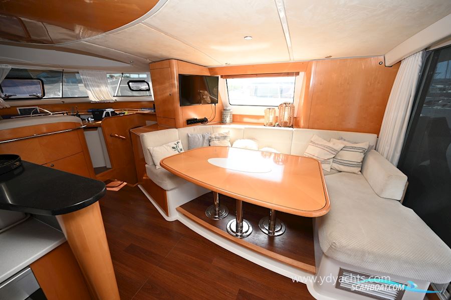 Fountaine Pajot Cumberland 46