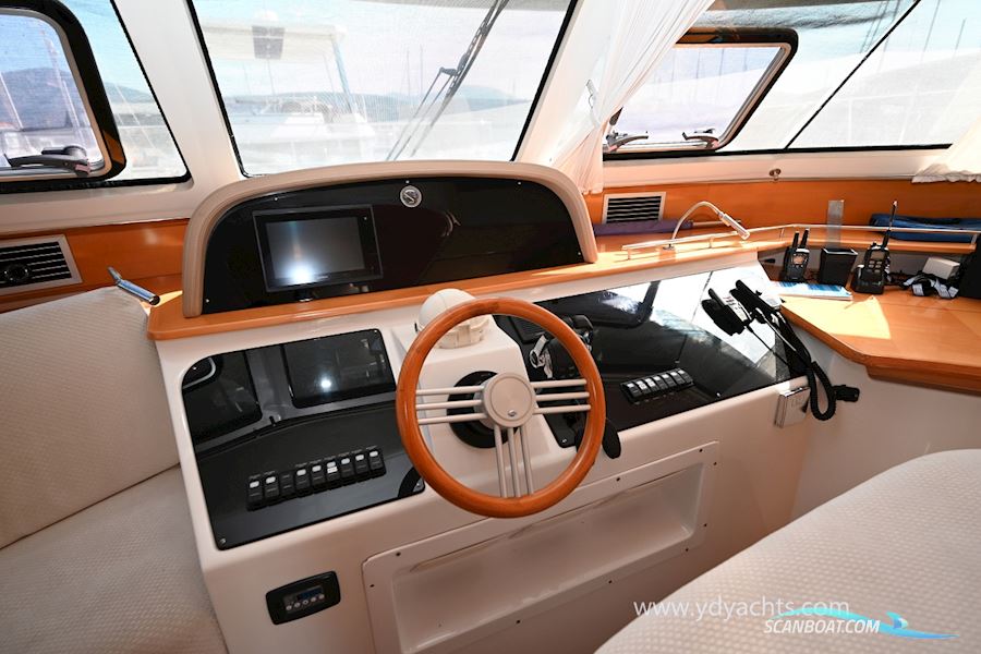 Fountaine Pajot Cumberland 46