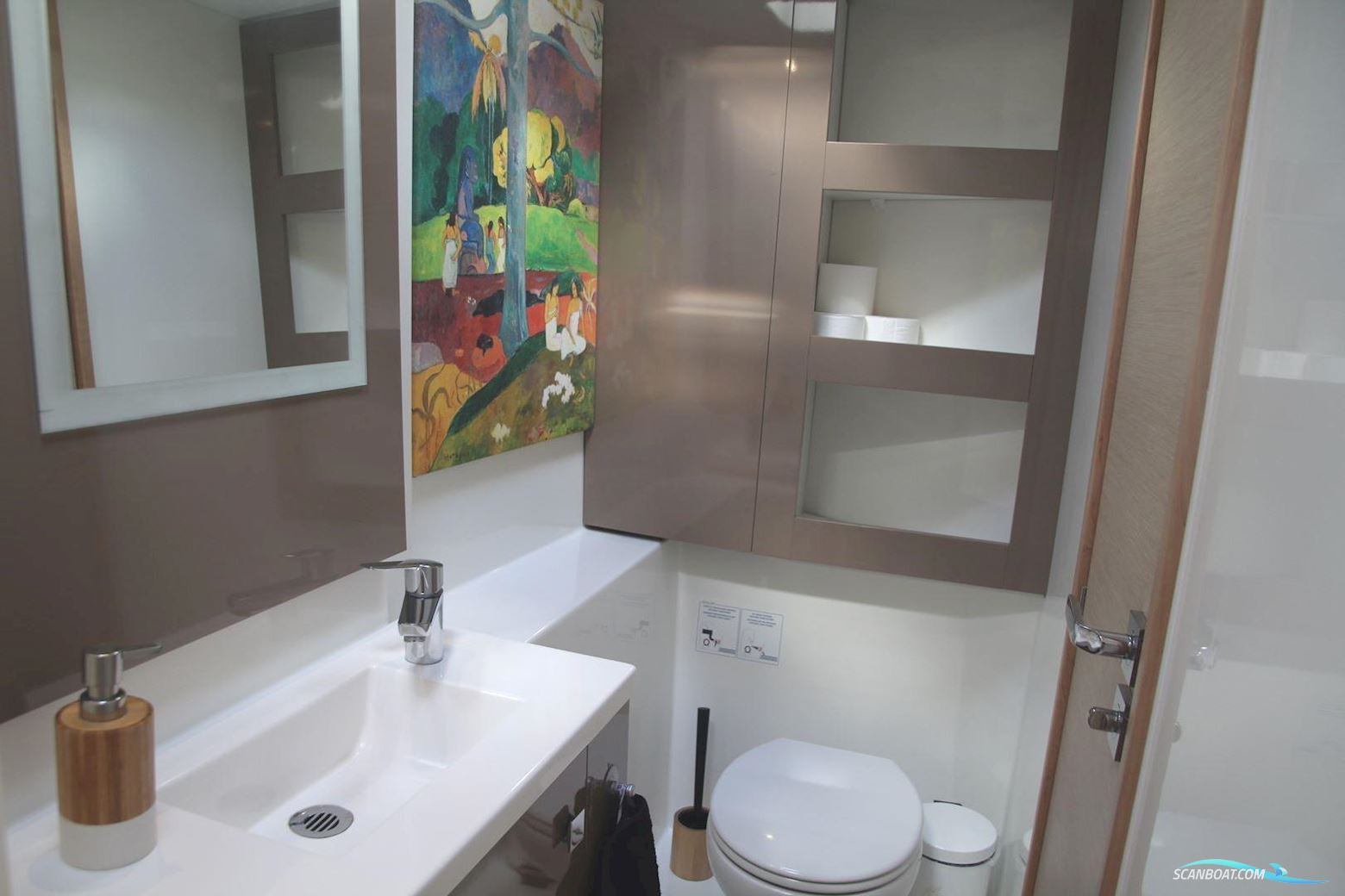 Fountaine Pajot Lucia 40