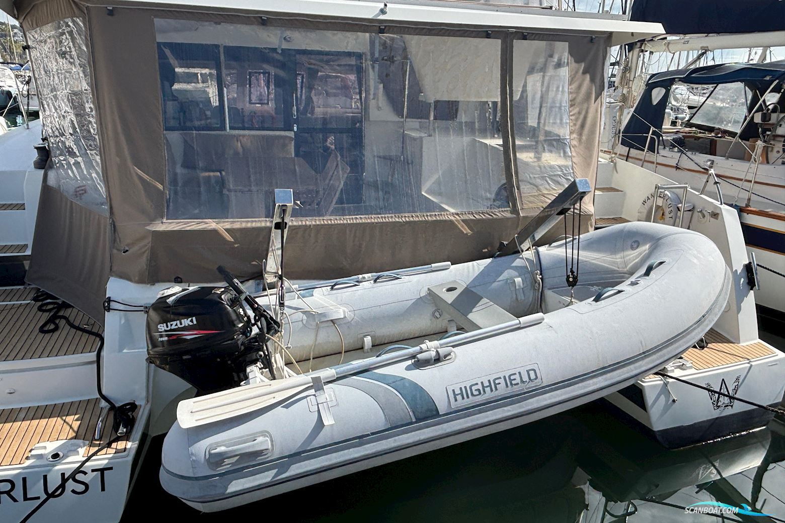 Fountaine Pajot Lucia 40