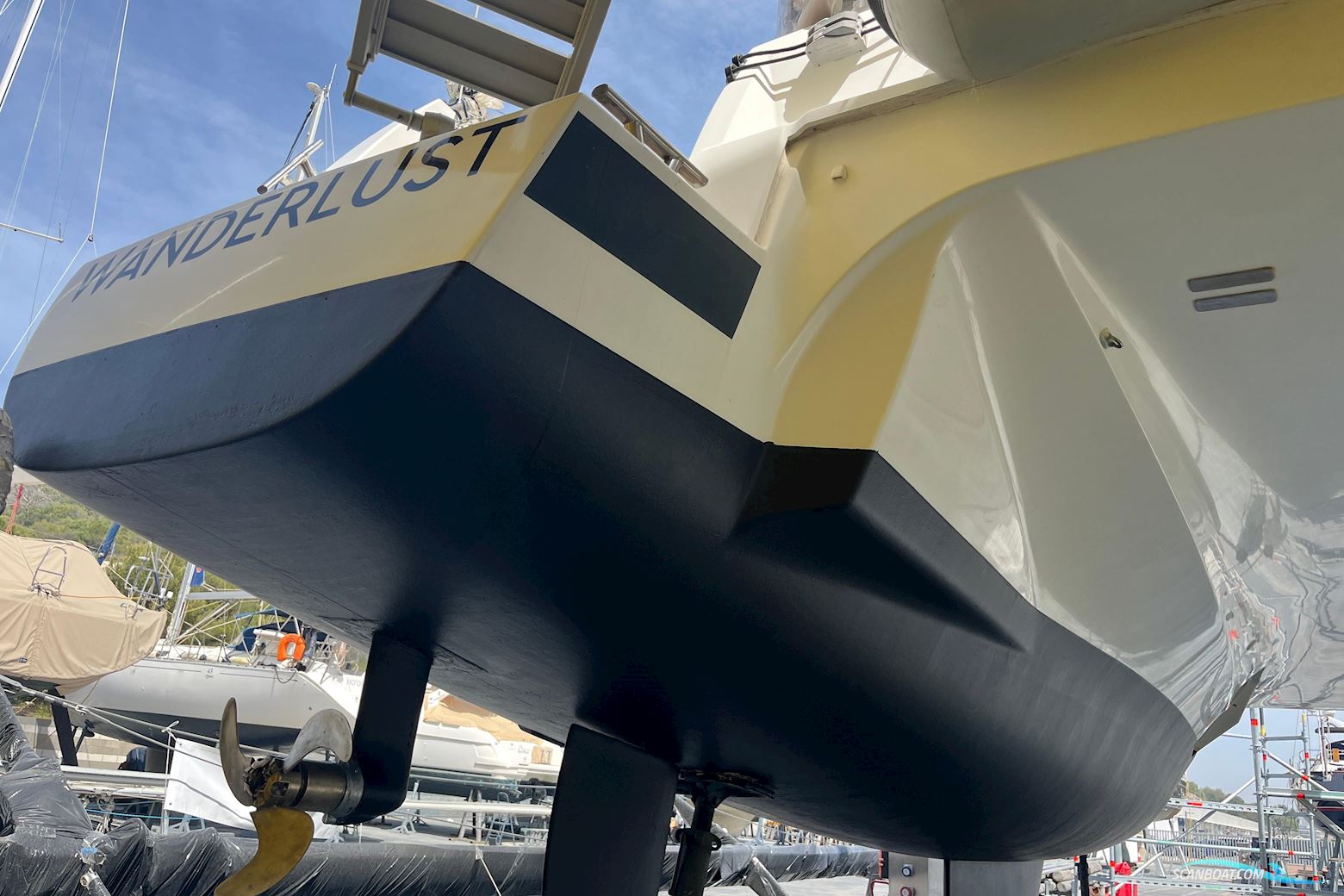 Fountaine Pajot Lucia 40