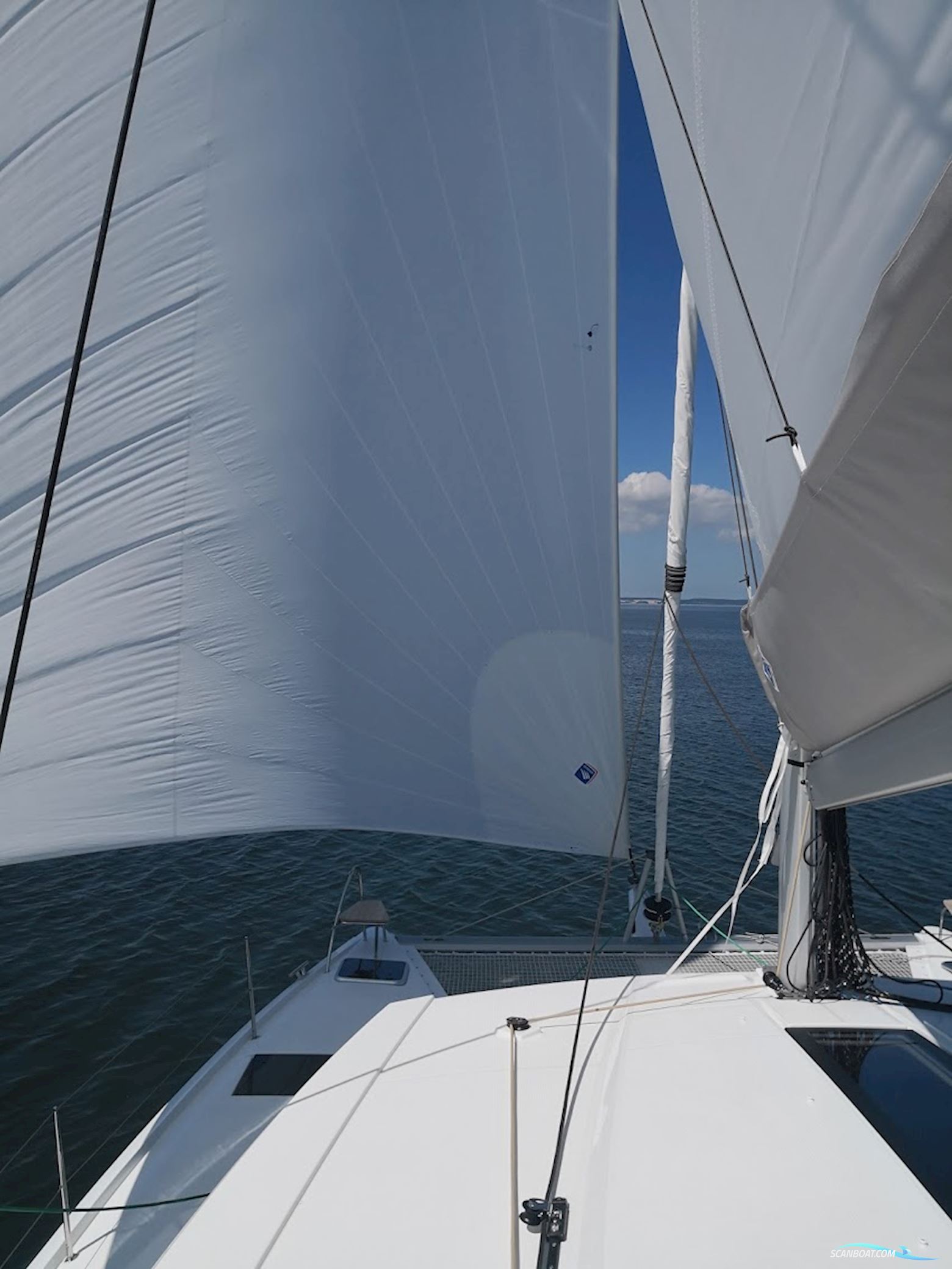 Fountaine Pajot Lucia 40