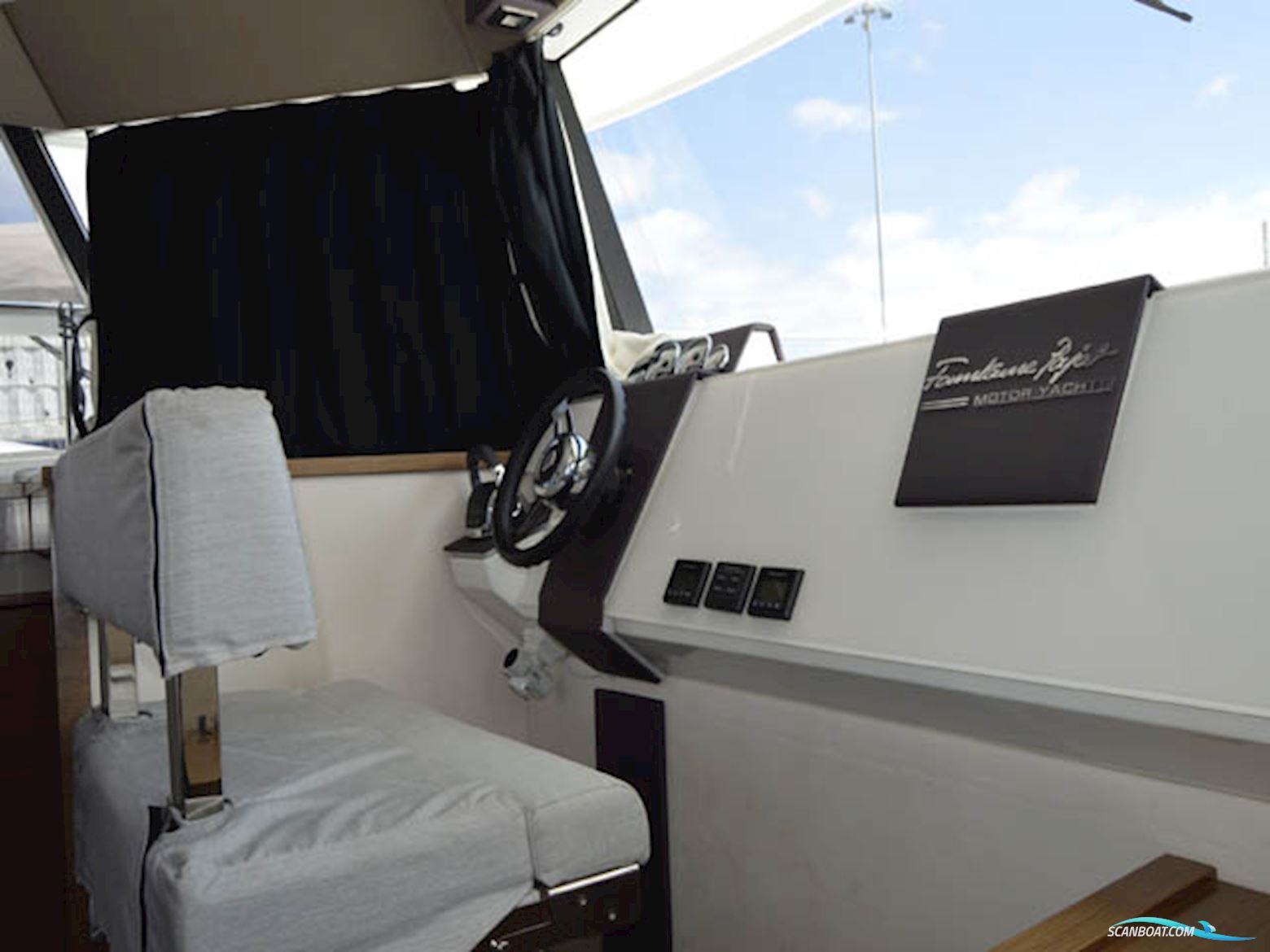 Fountaine Pajot MY 37