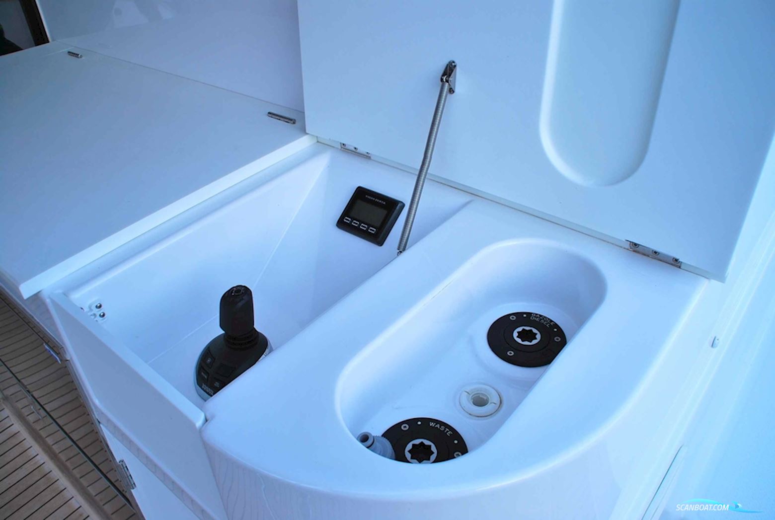 Fountaine Pajot Queensland 55