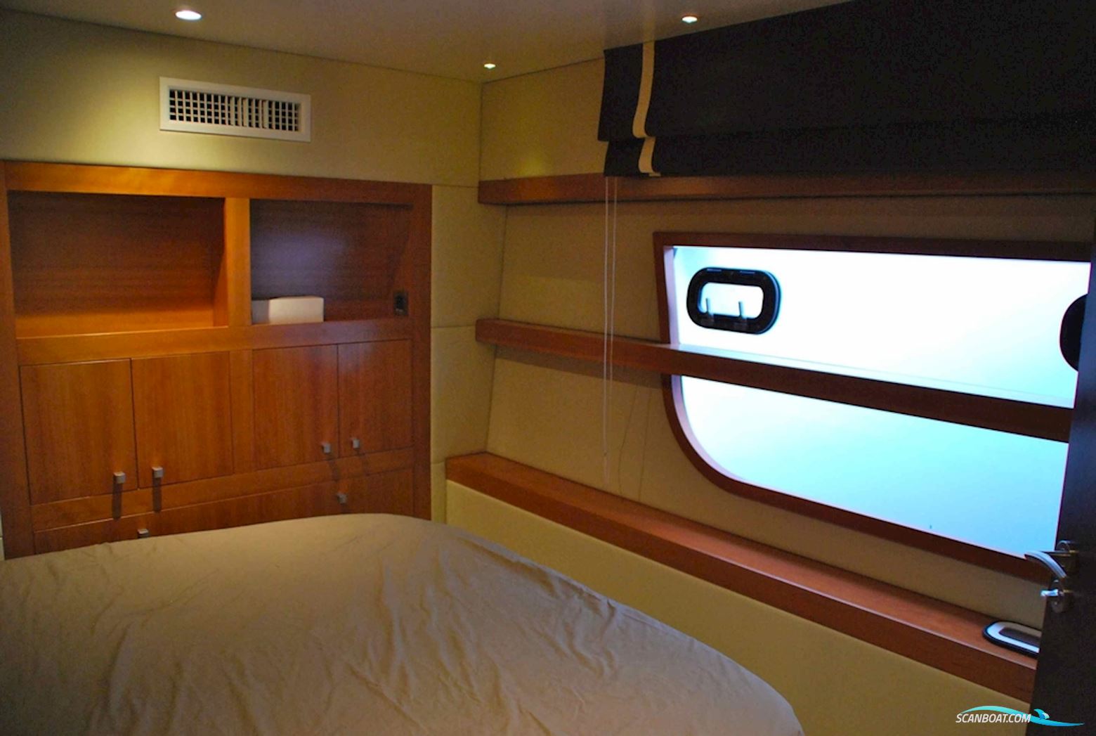 Fountaine Pajot Queensland 55