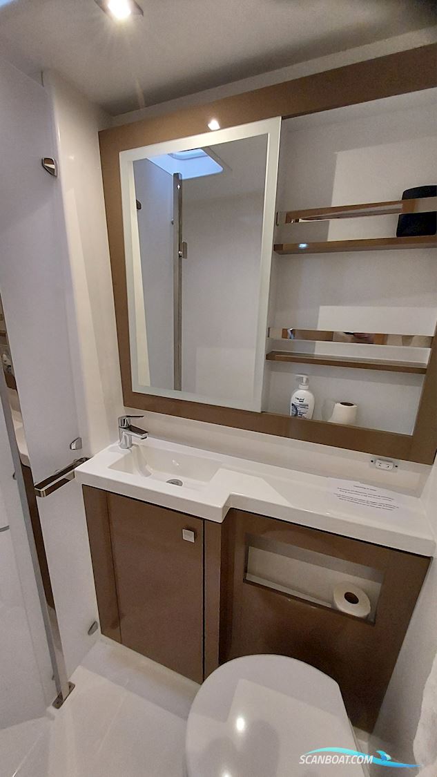 Fountaine Pajot Saona 47