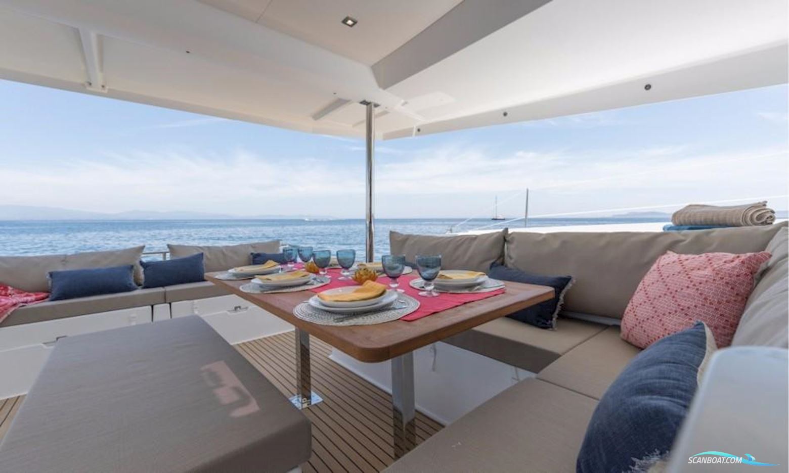 Fountaine Pajot Saona 47