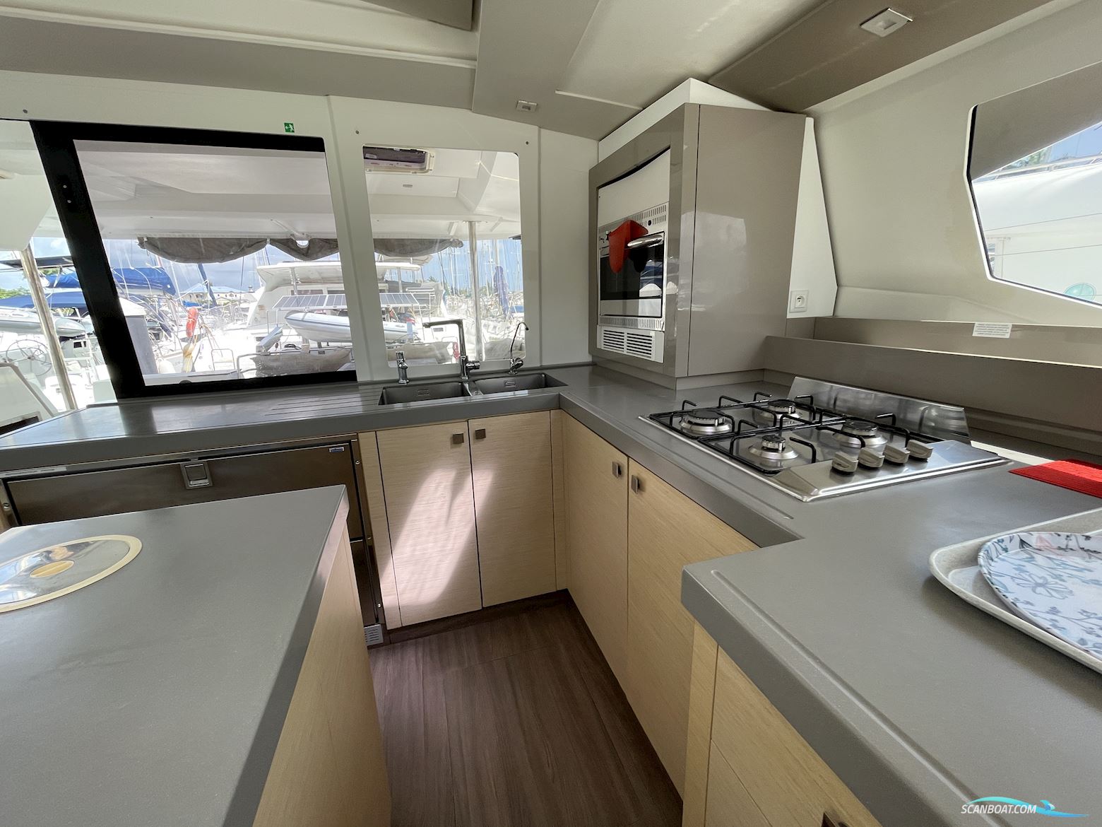 Fountaine Pajot Saona 47