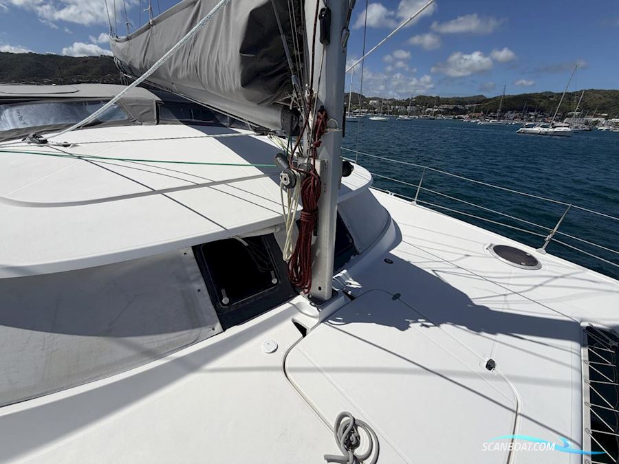 Fountaine Pakot Lavezii 40