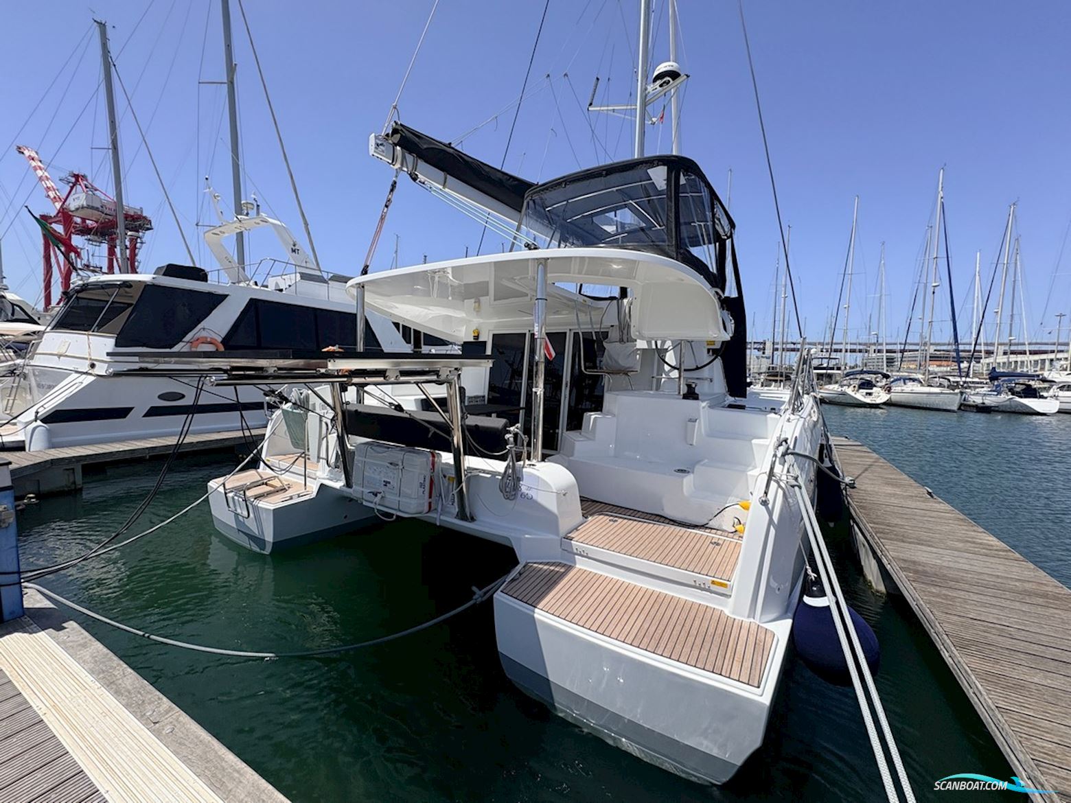 Lagoon 38