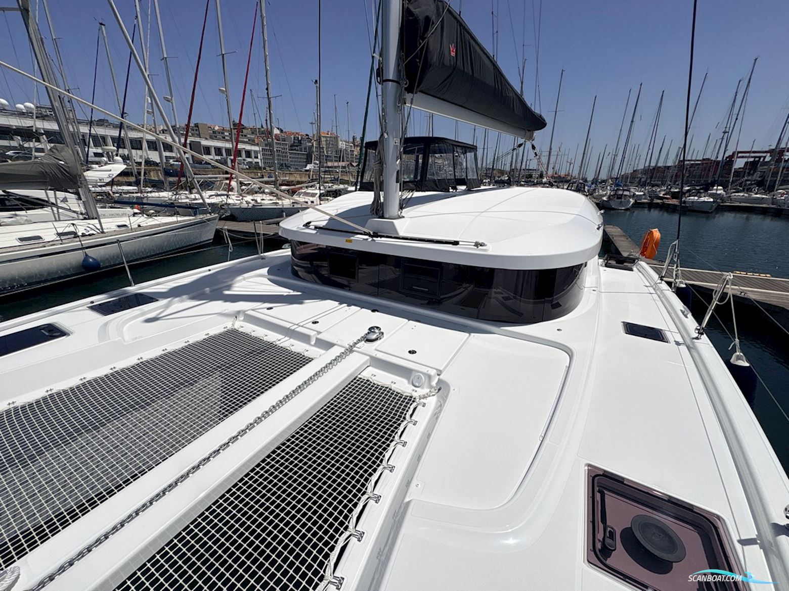 Lagoon 38